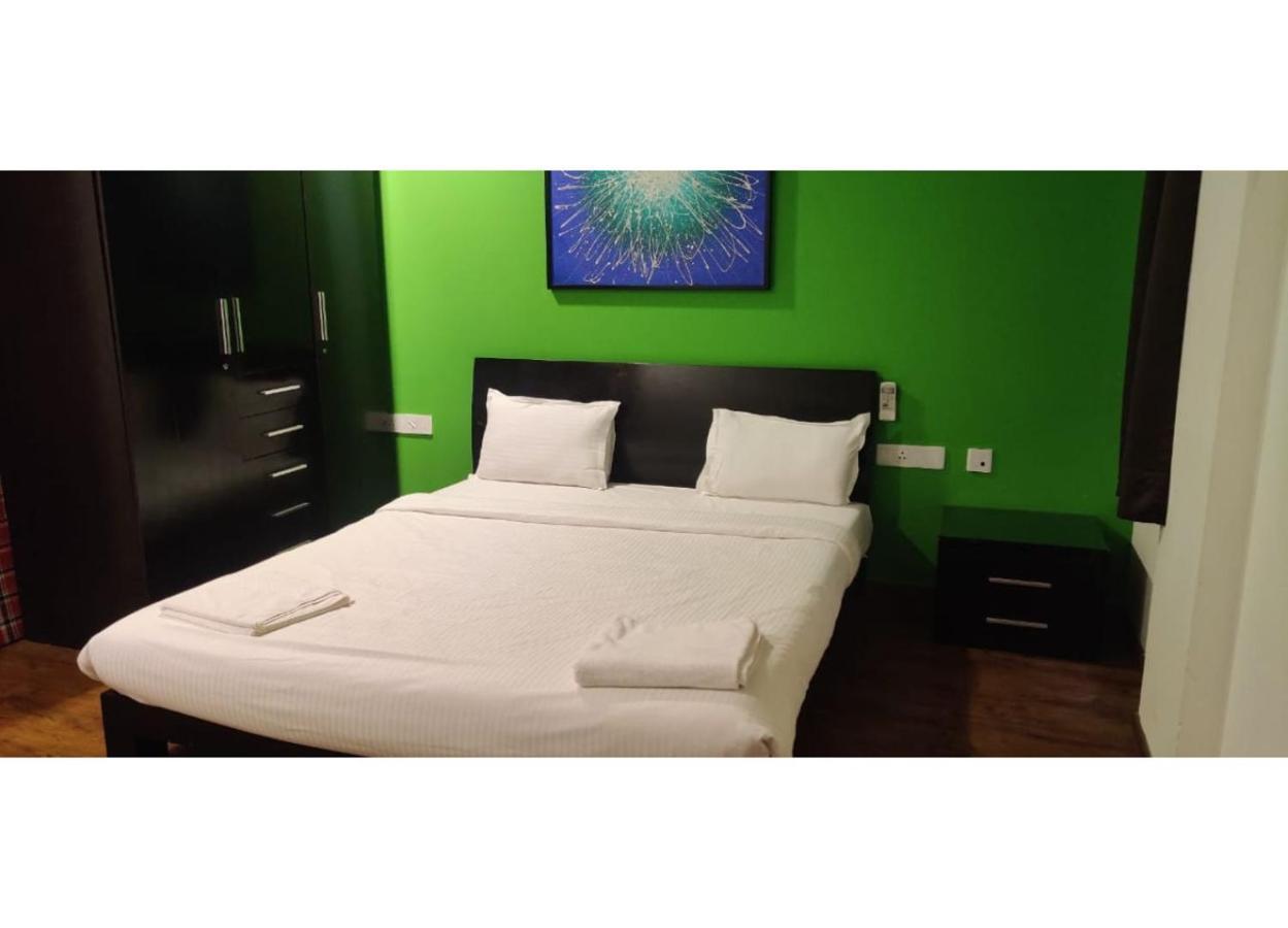 Aarju Luxurious Stay كالانغيُت المظهر الخارجي الصورة