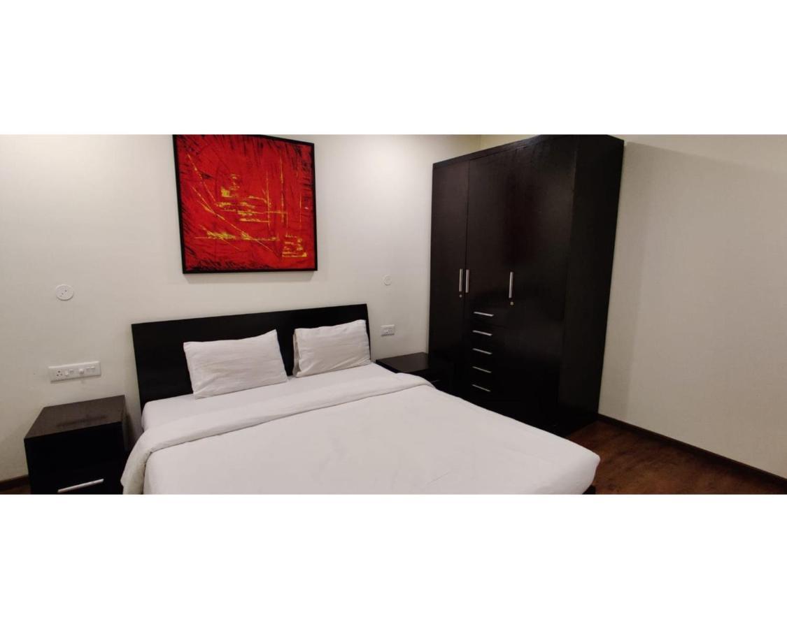 Aarju Luxurious Stay كالانغيُت المظهر الخارجي الصورة