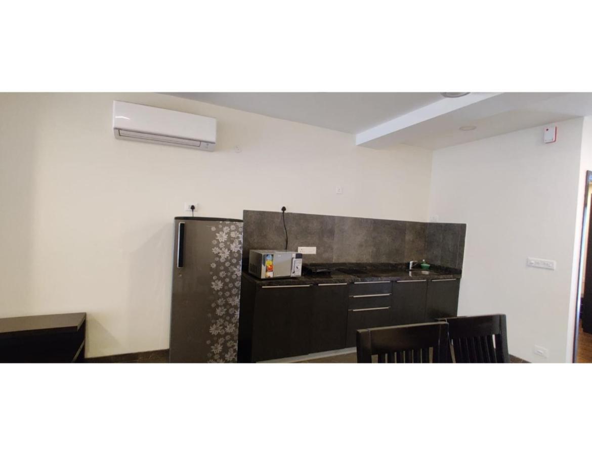 Aarju Luxurious Stay كالانغيُت المظهر الخارجي الصورة