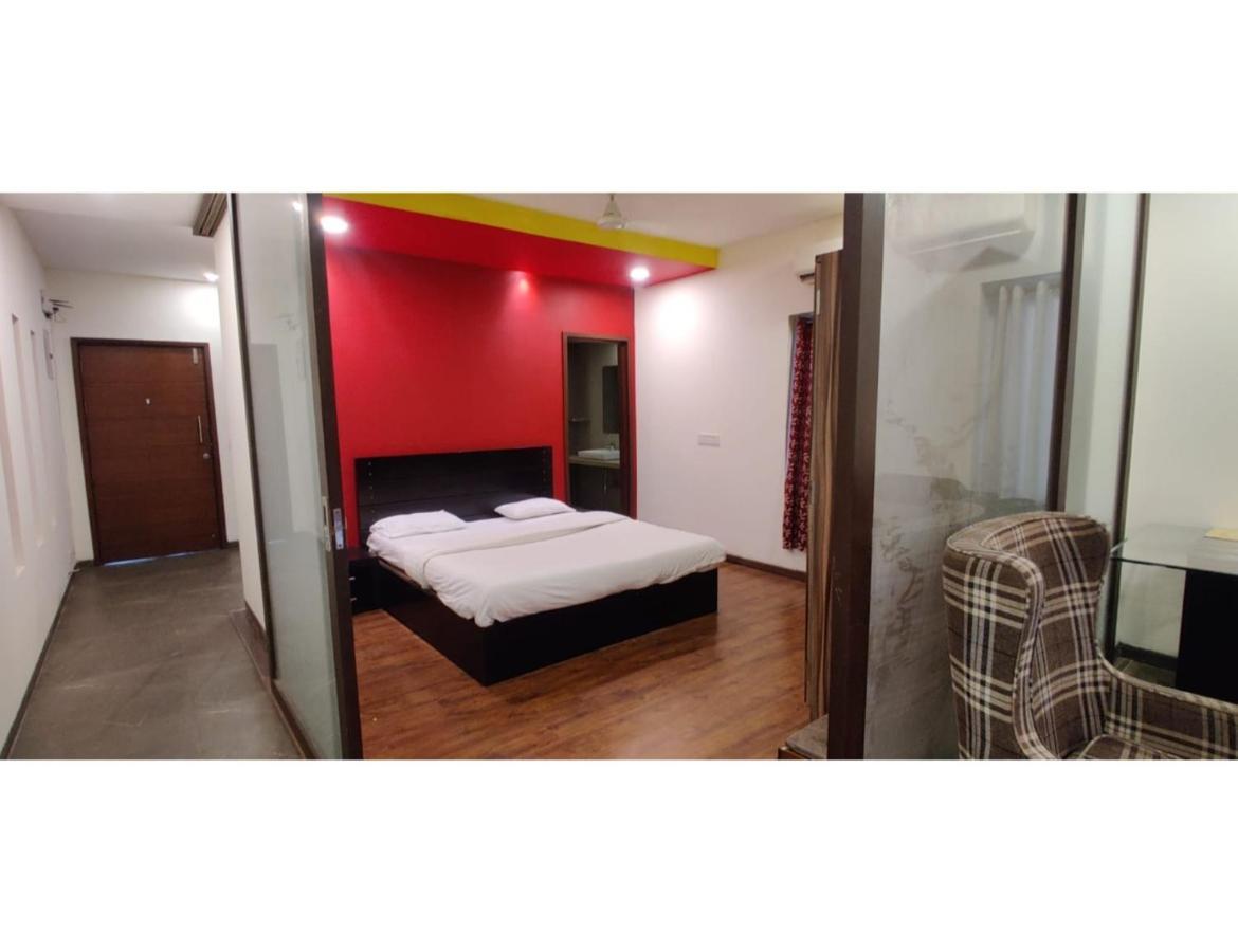 Aarju Luxurious Stay كالانغيُت المظهر الخارجي الصورة