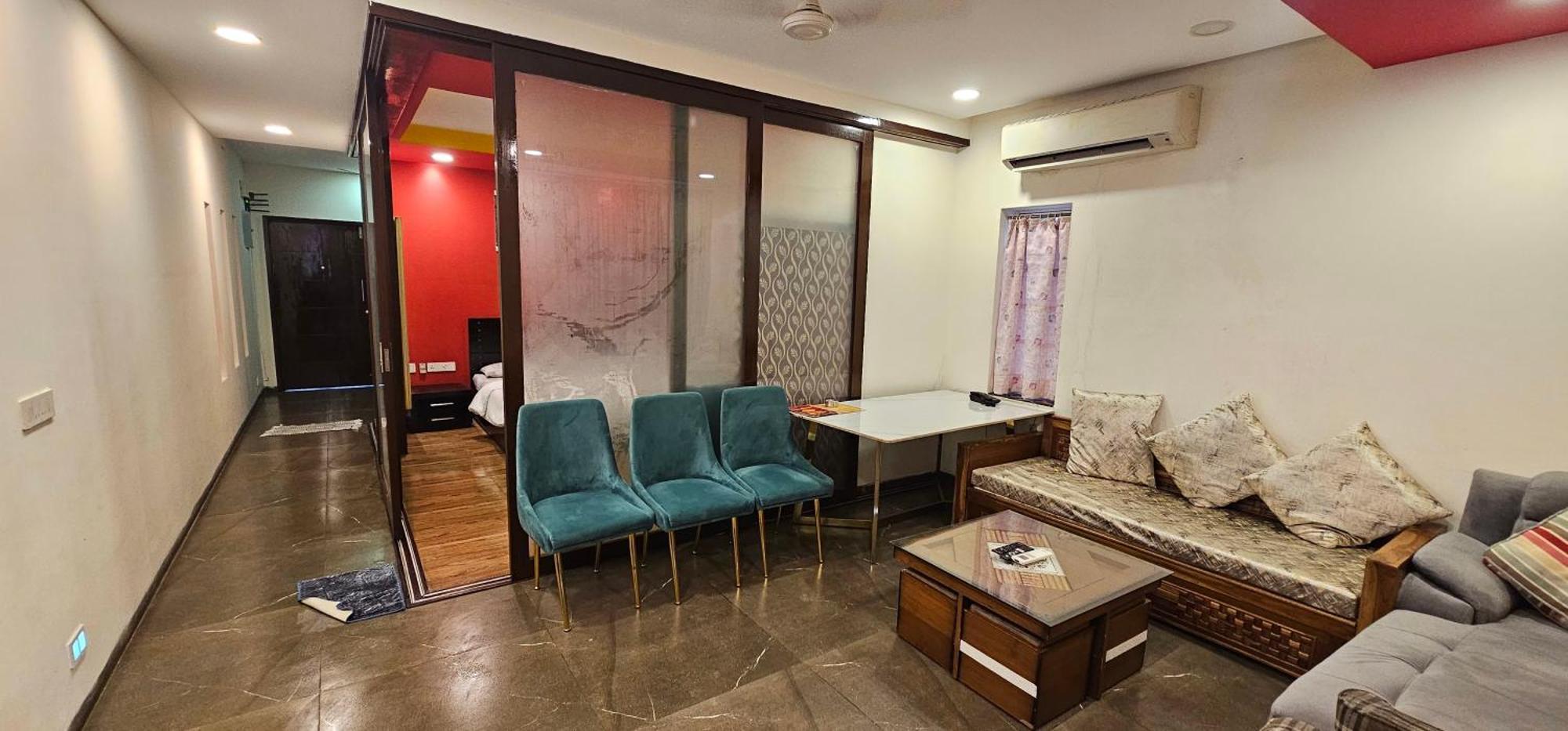 Aarju Luxurious Stay كالانغيُت المظهر الخارجي الصورة